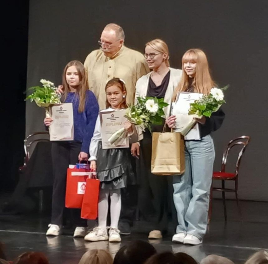 Литерални конкурс: „БЕЛИ ШТАП - МОЈ СИГУРАН КОРАК“